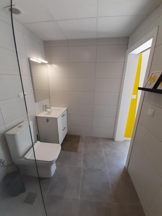 The Yellow Corner Apartment Аликанте Экстерьер фото