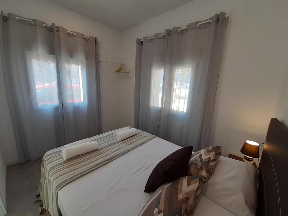 The Yellow Corner Apartment Аликанте Экстерьер фото